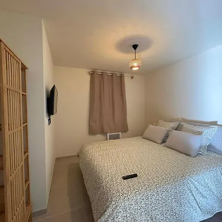 La Cahuete Maison Neuve, Borne Electrique, Terrain De Boules, Jardin Clos Prive Holiday home Digne-les-Bains