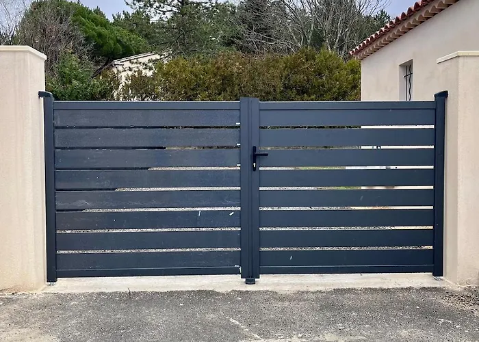 La Cahuete Maison Neuve, Borne Electrique, Terrain De Boules, Jardin Clos Prive Holiday home Digne-les-Bains